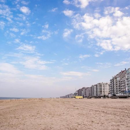 Modern Gelijkvloers Gezinsappartement Knokke-Heist Exterior foto